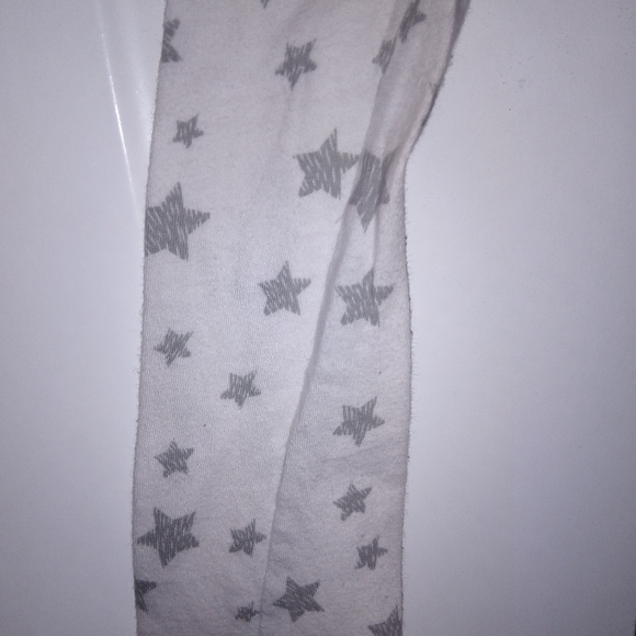 Dr. Seuss holiday shirt - Picture 3 of 3